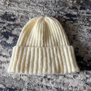 Melrose and Market Ivory Beanie